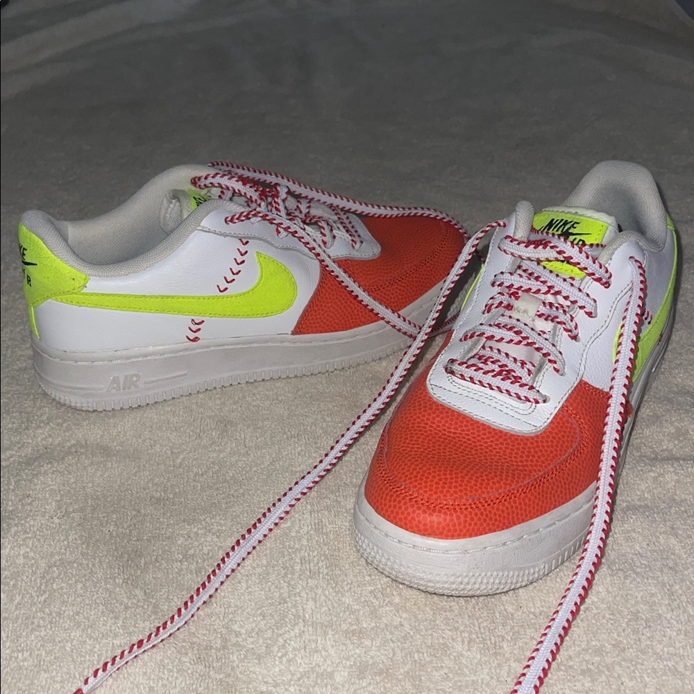 Nike Air Force 1 LV8 SPRB "Team Orange" boy sneakers,